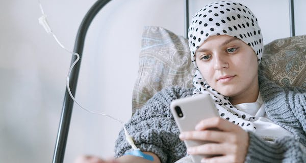 wsparcie psychologiczne w chorobie nowotworowej